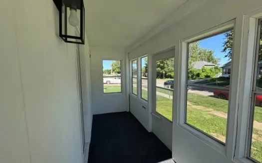 Move-in-Ready 3 Bedroom Remodel Home for Sale in Pottawattamie Co