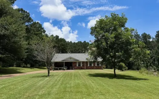 North Pike Home on 4.61 Acres with Pond