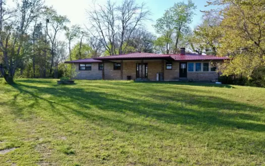 Ranch Home on 1.18 ± Acres for Sale in Salem, Missouri