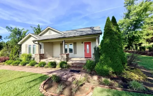 Renovated Country Home & Shop in Booneville, Tippah Co., MS