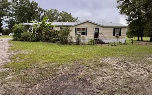 Nature Lover’s Retreat — 4/2 Home on 4.86 Acres Near the Suwannee
