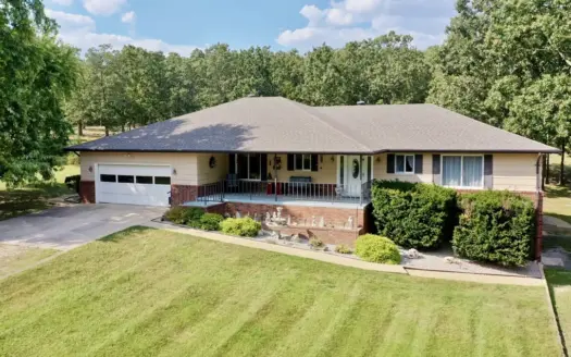 County Home with Outdoor Amenities on Acreage in Salem, Missouri