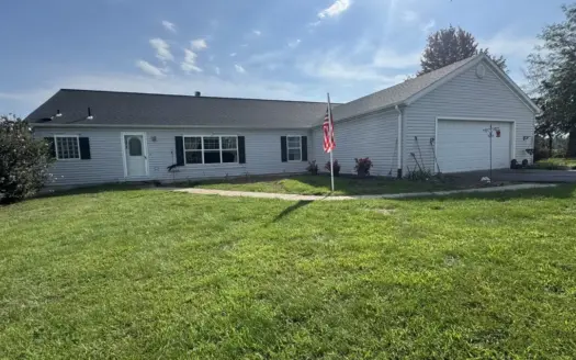 Country Home on 12± Acres for Sale Near Bethany, Missouri