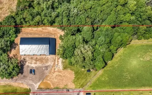 Beautiful Country Estate with 60×120 Pole Barn