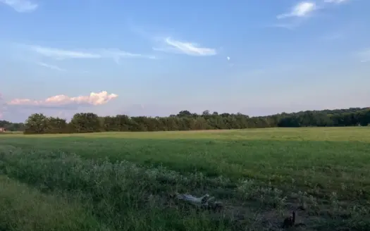 4.65 Acre Tract In Beautiful Ridgeview Estates
