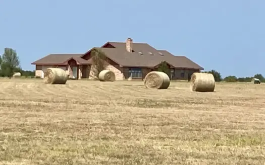 220 Acre Cattle Ranch for Sale with 3 Bedroom Home Southern Okla