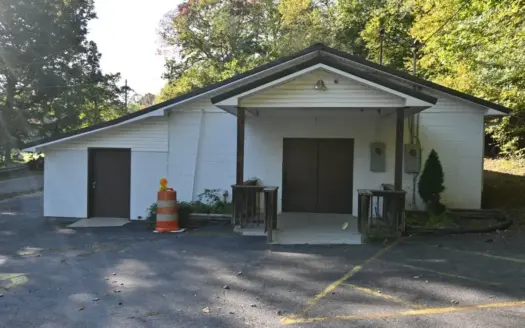 Prime Property Conversion Opportunity in Hohenwald, TN