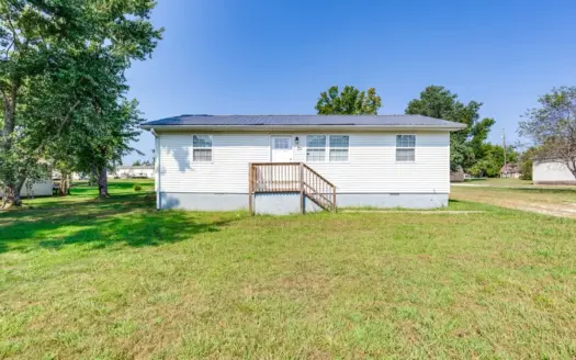 Country Home for Sale in Lewis County, Tennessee