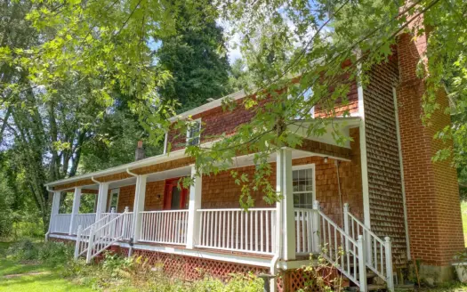 Restored Farmhouse for Sale in Floyd VA