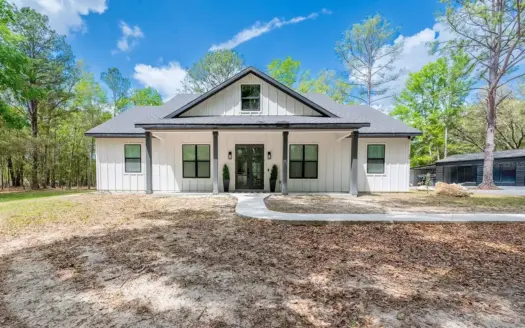 2024 Built Home on 5 Acres In Fort White, Florida