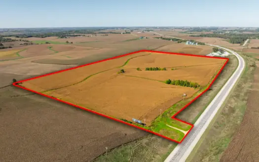 57 +/- Acres Winneshiek County IA