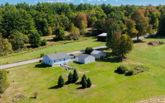 Rural Maine setting with convenient access to the Midcoast and c