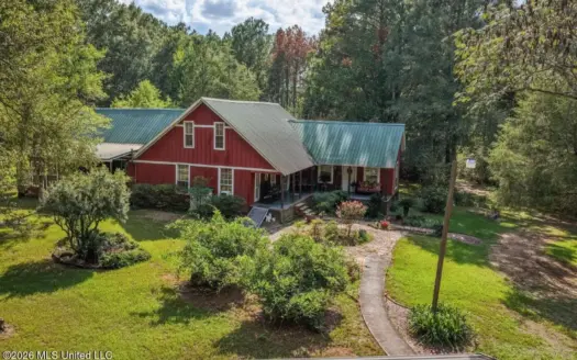 Historic Home on 11.67 Acres | Amite County MS