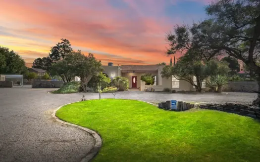 3 Bedroom 2.5 Bath North Valley Home For Sale on 1 Acre with Pool