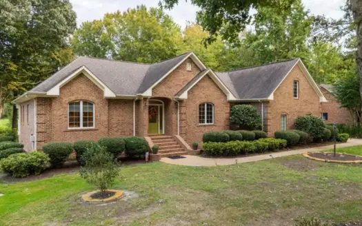 3-Bed Home in Cul-de-Sac for Sale in Hertford, North Carolina