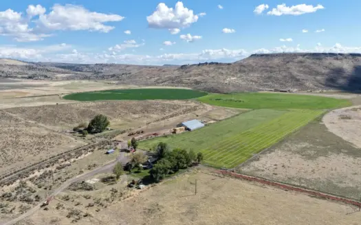 Eastern Oregon North Crane Farm Located North of Crane