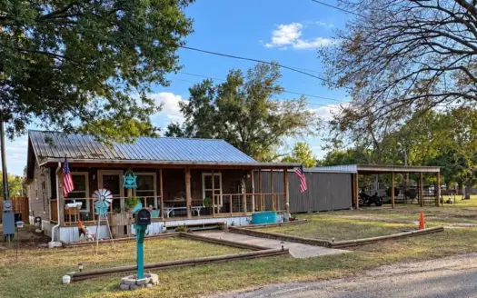 11.49 Acres-3Br Country Home-Pond & Storm Cellar