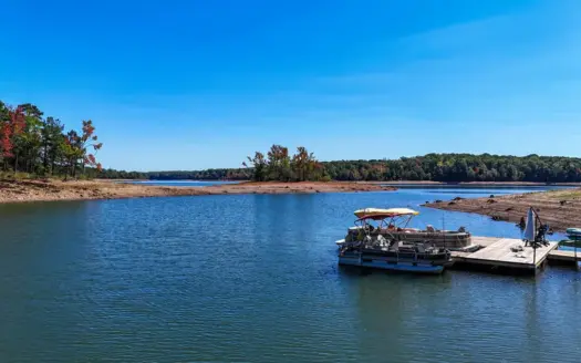 Panhandle Perfection!! Lakefront Living At Its Finest!