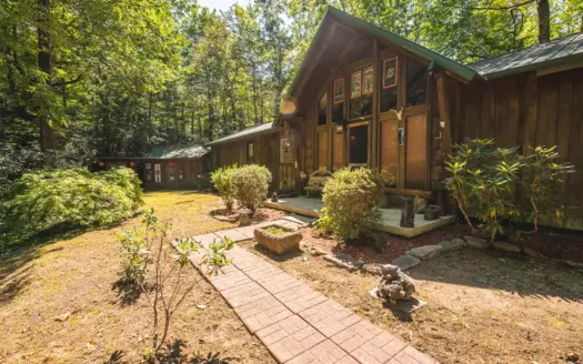 Mountain Home For Sale in Collettsville, NC