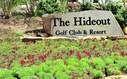 Brownwood Texas golf property real estate listing photo 1