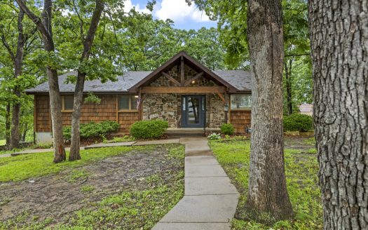 El Dorado Springs Missouri golf property real estate listing photo 1