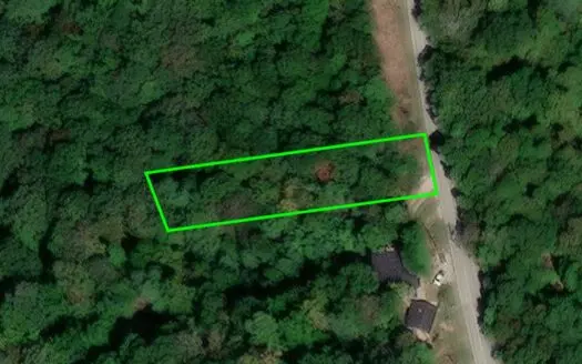 Prime 0.56-Acre Lot Near Lake & Golf – Invest or Build