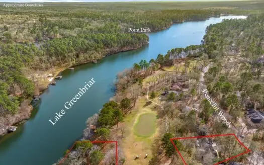 Lakefront and Golf Course Home in Gated Holly Lake Ranch in Texas