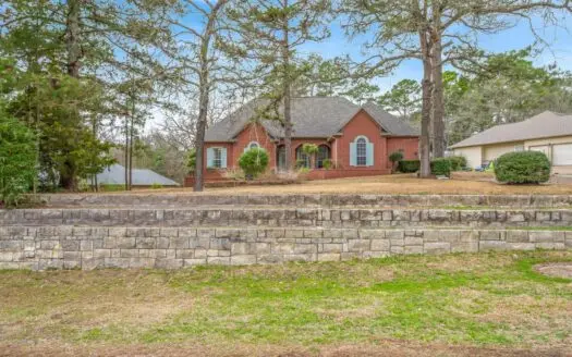 Golf Course Home in Holly Lake Ranch, Texas For Sale