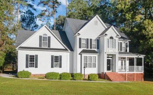 Parkside 4BR Near Cheraw State Park Porches Fireplace and More