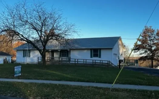 Maysville Mo Acreage & Home for Sale