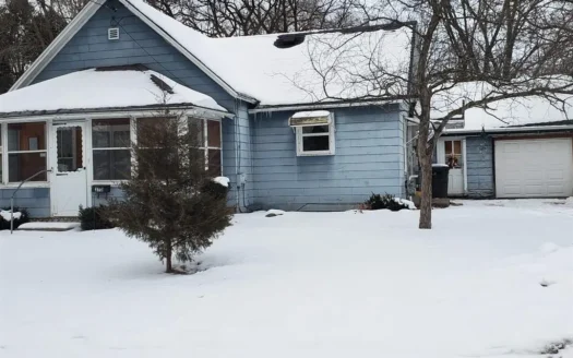 Home in the City Of Waupaca for Sale