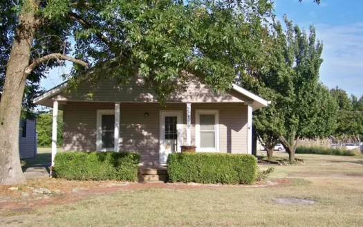 Home for Sale in Chanute, Ks