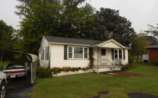 Collinwood, Tn.  2 Bed-2 Bath Home for Sale!