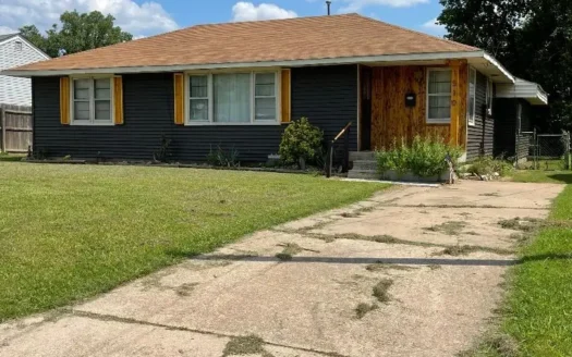 Ponca City Hm 3 Bed, Lg. Lot, 2 Living Spaces Income/invest