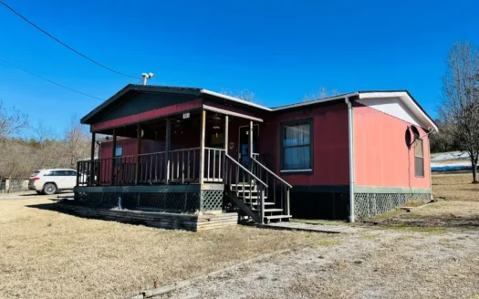 Home for Sale in Norfork, Arkansas!