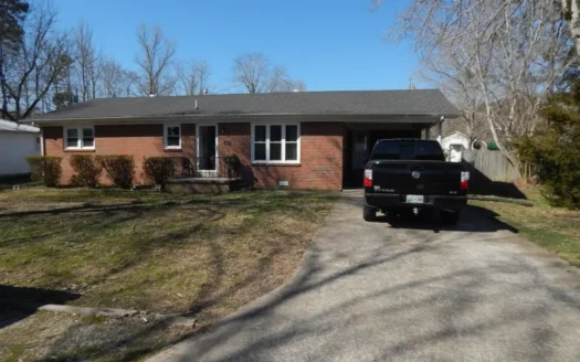 Ranch Style Home Located in Waynesboro, Tennessee for Sale!!