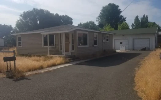 Cozy Cottage 3 Bdr/1 Bth 2-car Garage & Shop Northern, Ca