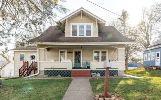 4 Bedroom 2.5 Bath Bungalow Home for Sale in Westby, Wi
