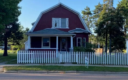 Home for Sale in Marion, Wi