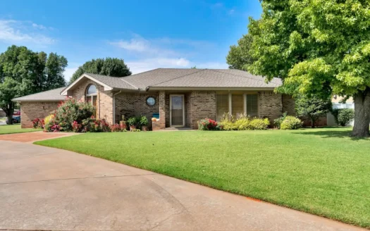 3 Bedroom Home for Sale in Elk City, Oklahoma