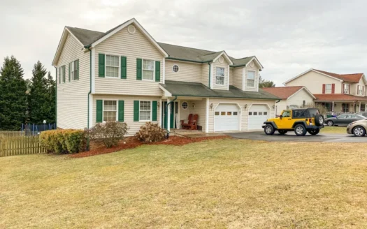Beautiful Home for Sale in Christiansburg Va!