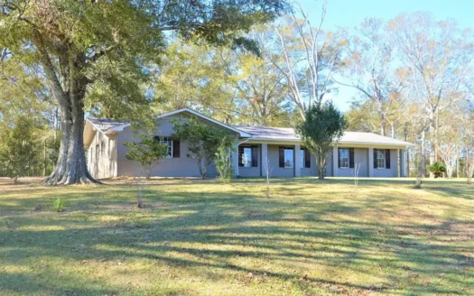 Newly Remodeled Home for Sale on 1.62 Acres Sw Ms