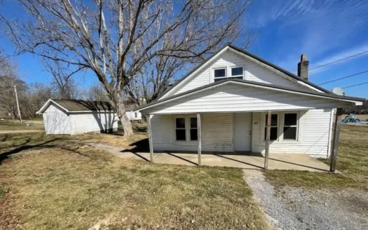 Pending Home for Sale in Burkesville, Kentucky