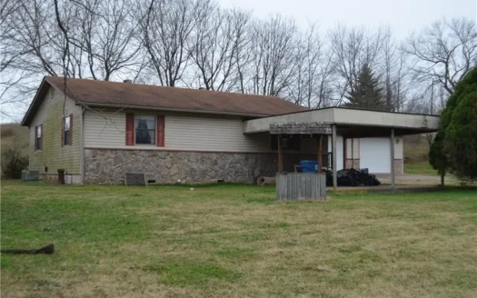 Home for Sale in Gravette