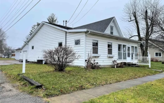 Home for Sale Winchester, Indiana