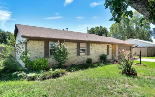 Handicap Assessable Home for Sale in Elk City, Ok