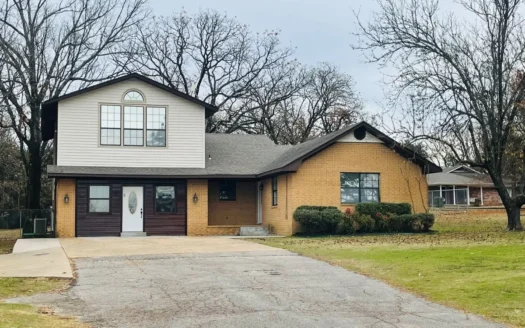 Home for Sale in Poteau Oklahoma