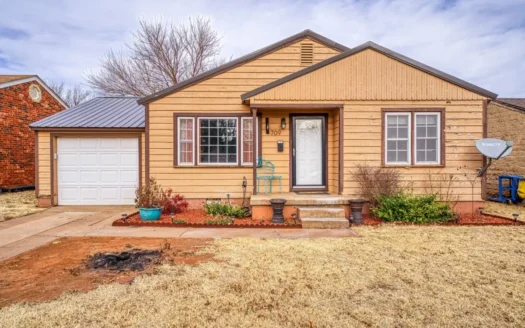2 Bedroom Home for Sale Beckham County, Oklahoma