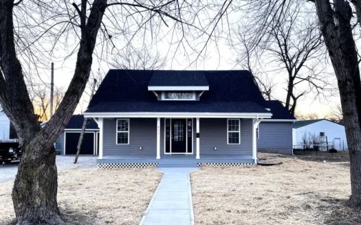 Cute, 3 Bedroom Updated Home in Salem!  Won’t Last Long!