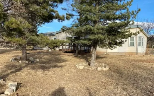 Edgewood, New Mexico 3 Bedroom/ 2 Bath Home on 1.5 Acres!